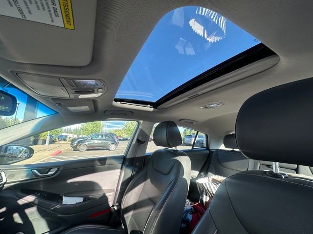 Used 2017 Hyundai Ioniq Limited FWD image 7