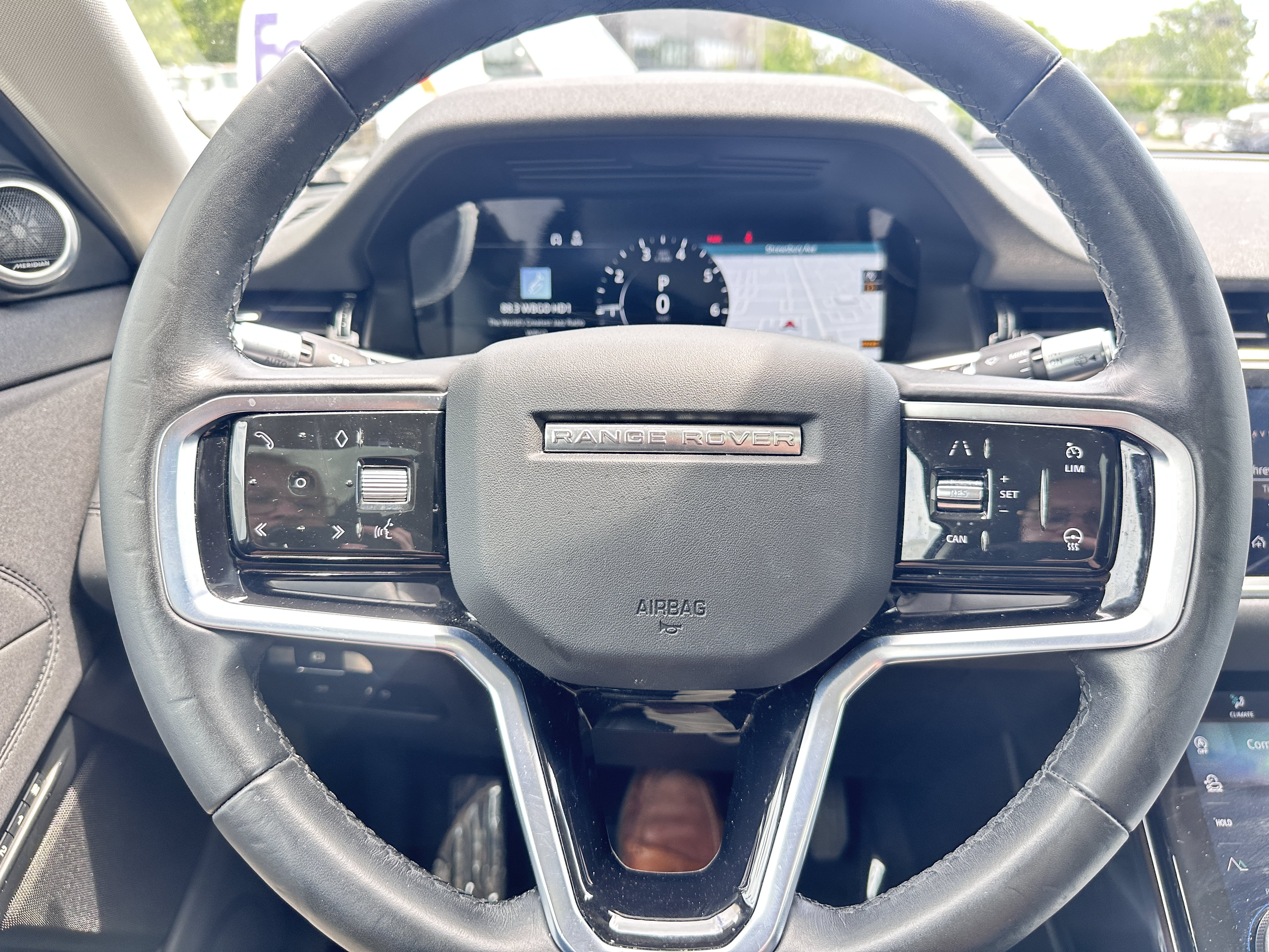 Used 2022 Land Rover Range Rover Evoque S AWD/4WD image 25