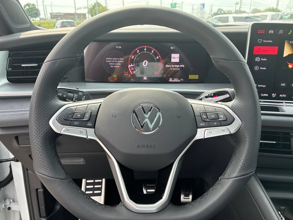 New 2026 Volkswagen Tiguan SE R-Line AWD/4WD image 12
