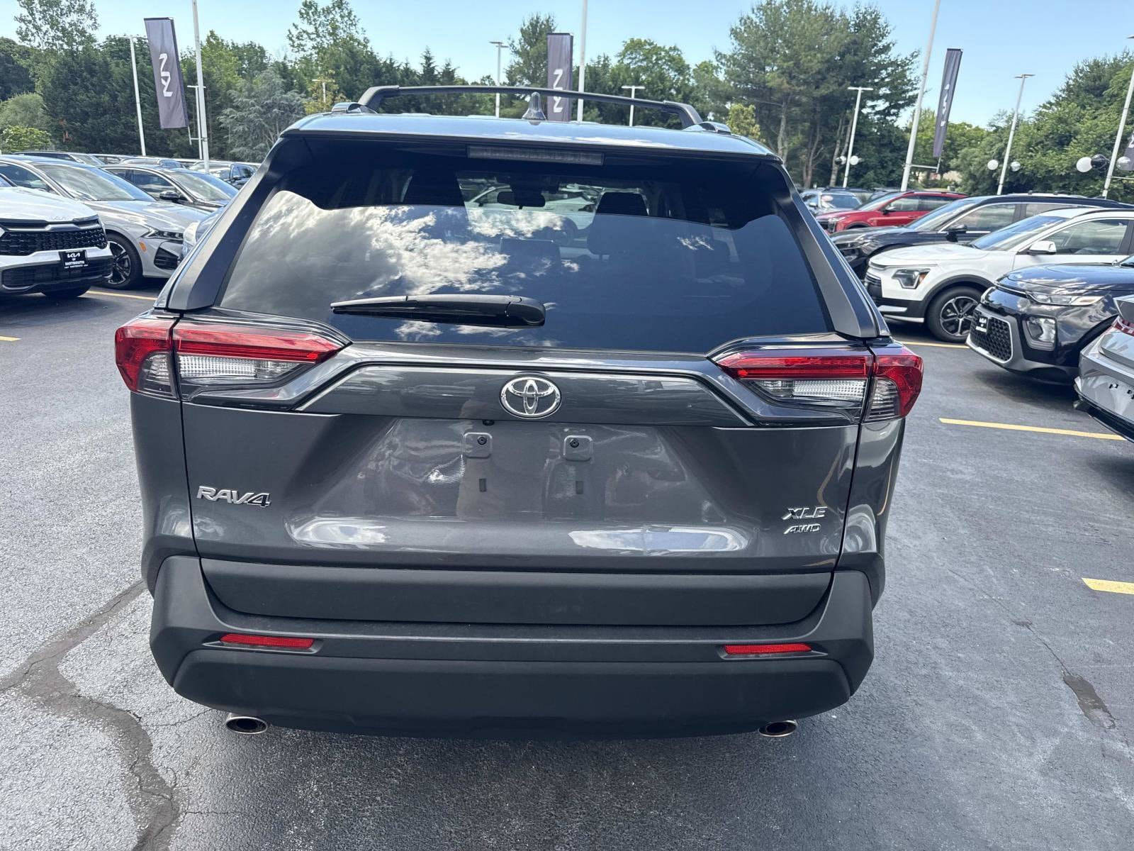 Used 2024 Toyota RAV4 XLE w/ Weather Package AWD/4WD image 4