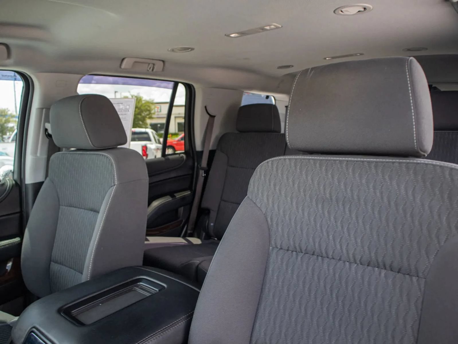 Used 2020 GMC Yukon SLE AWD/4WD image 28