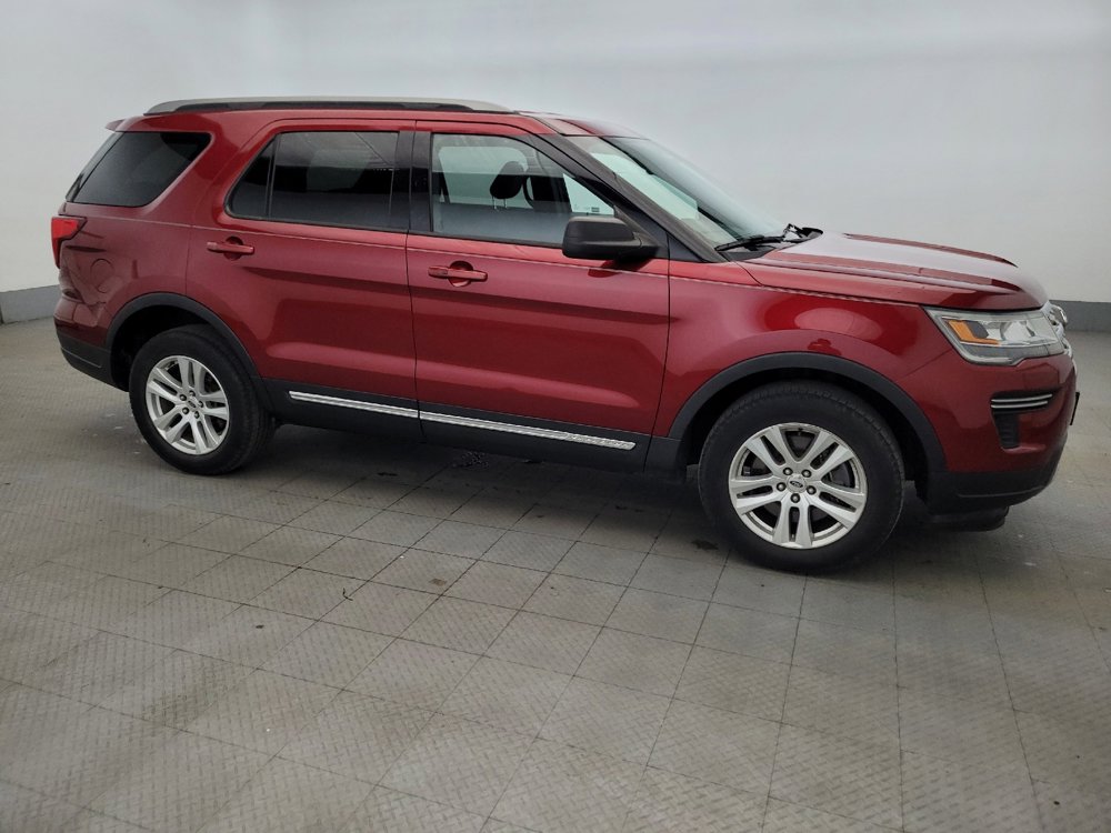 Used 2018 Ford Explorer XLT image 11