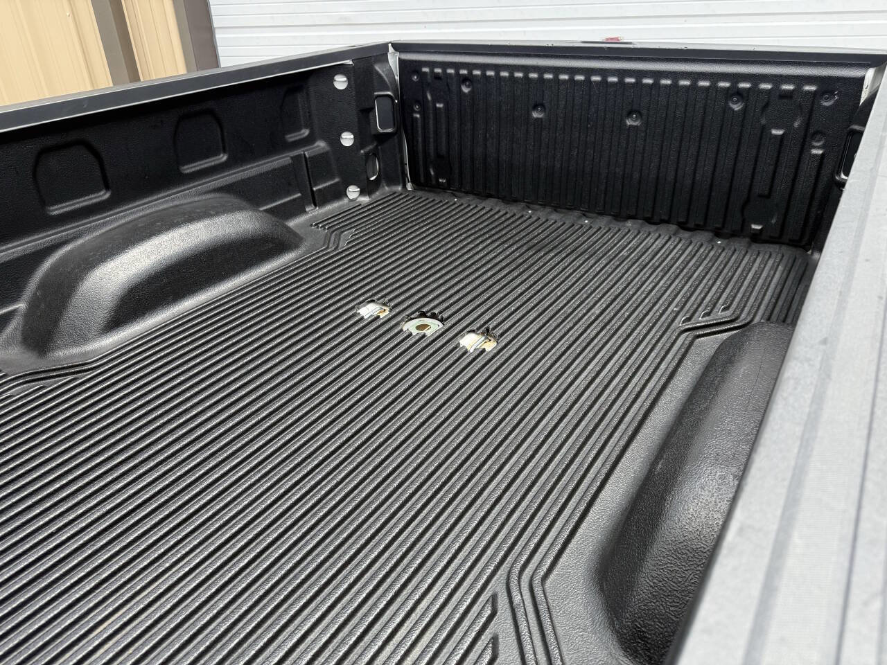 Used 2021 Chevrolet Silverado 2500 LT w/ Z71 Off-Road Package image 38