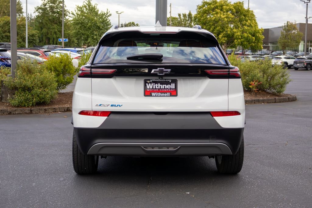 Used 2023 Chevrolet Bolt EUV LT FWD image 8