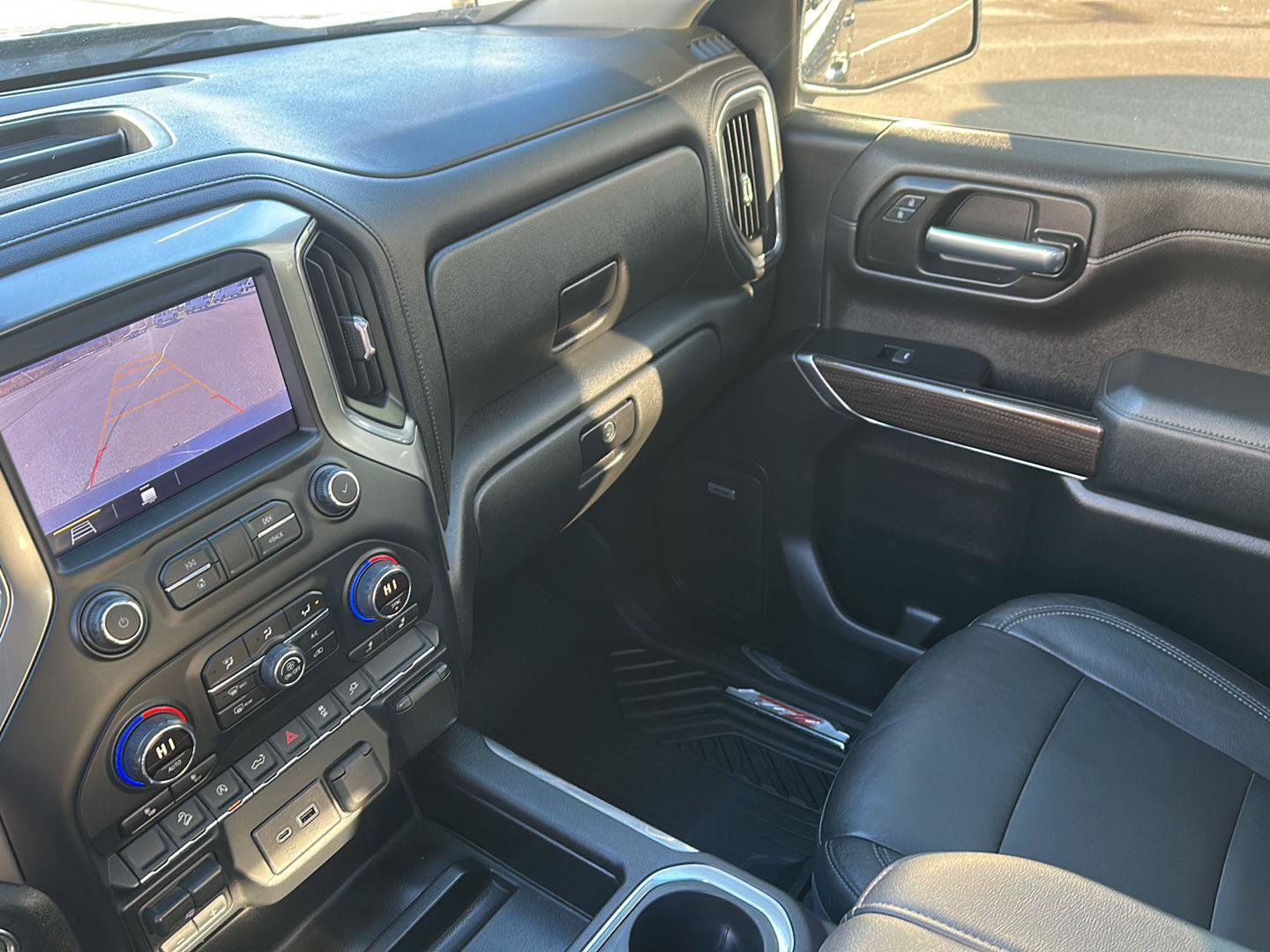 Used 2019 Chevrolet Silverado 1500 RST image 38