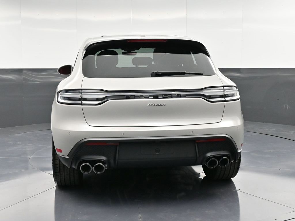 New 2026 Porsche Macan image 7