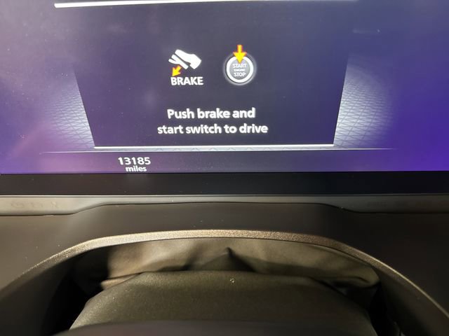 Used 2025 Nissan Rogue SL image 19