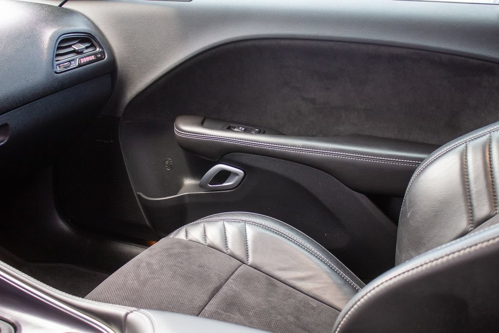 Used 2018 Dodge Challenger SRT Demon RWD image 21