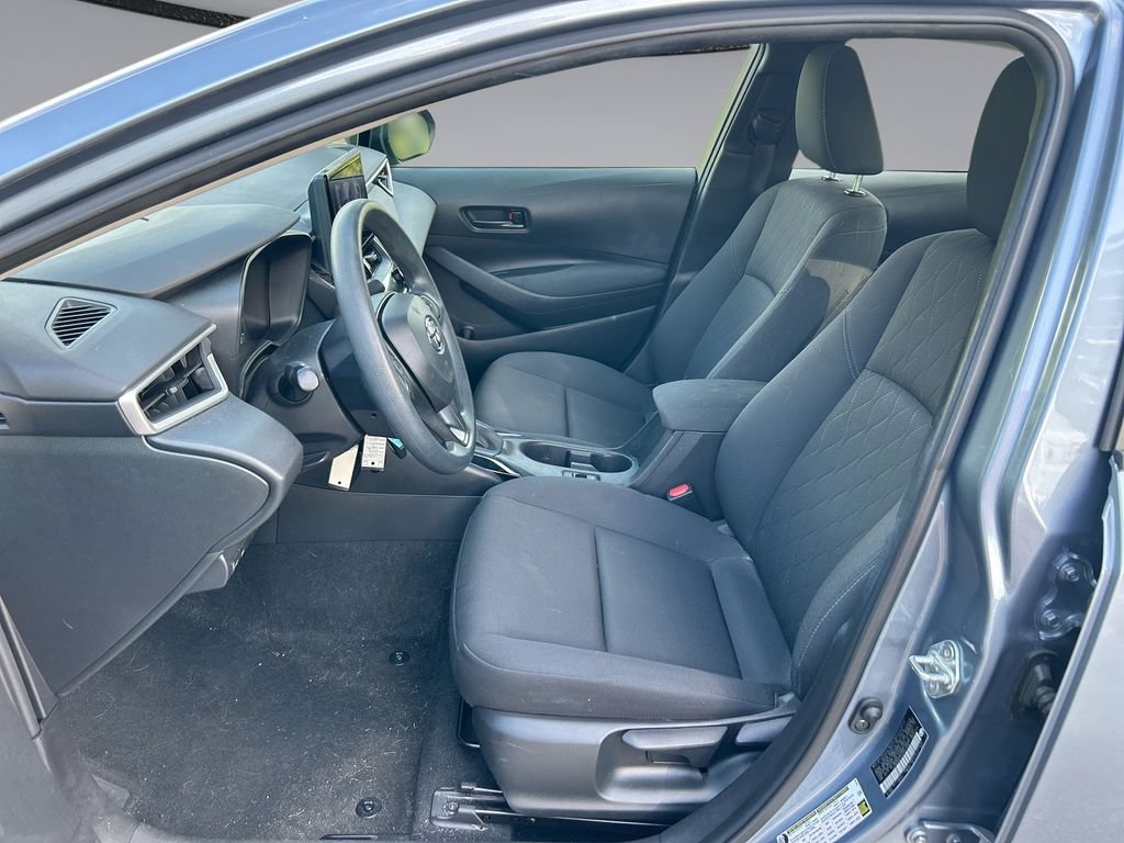 Used 2023 Toyota Corolla LE FWD image 11