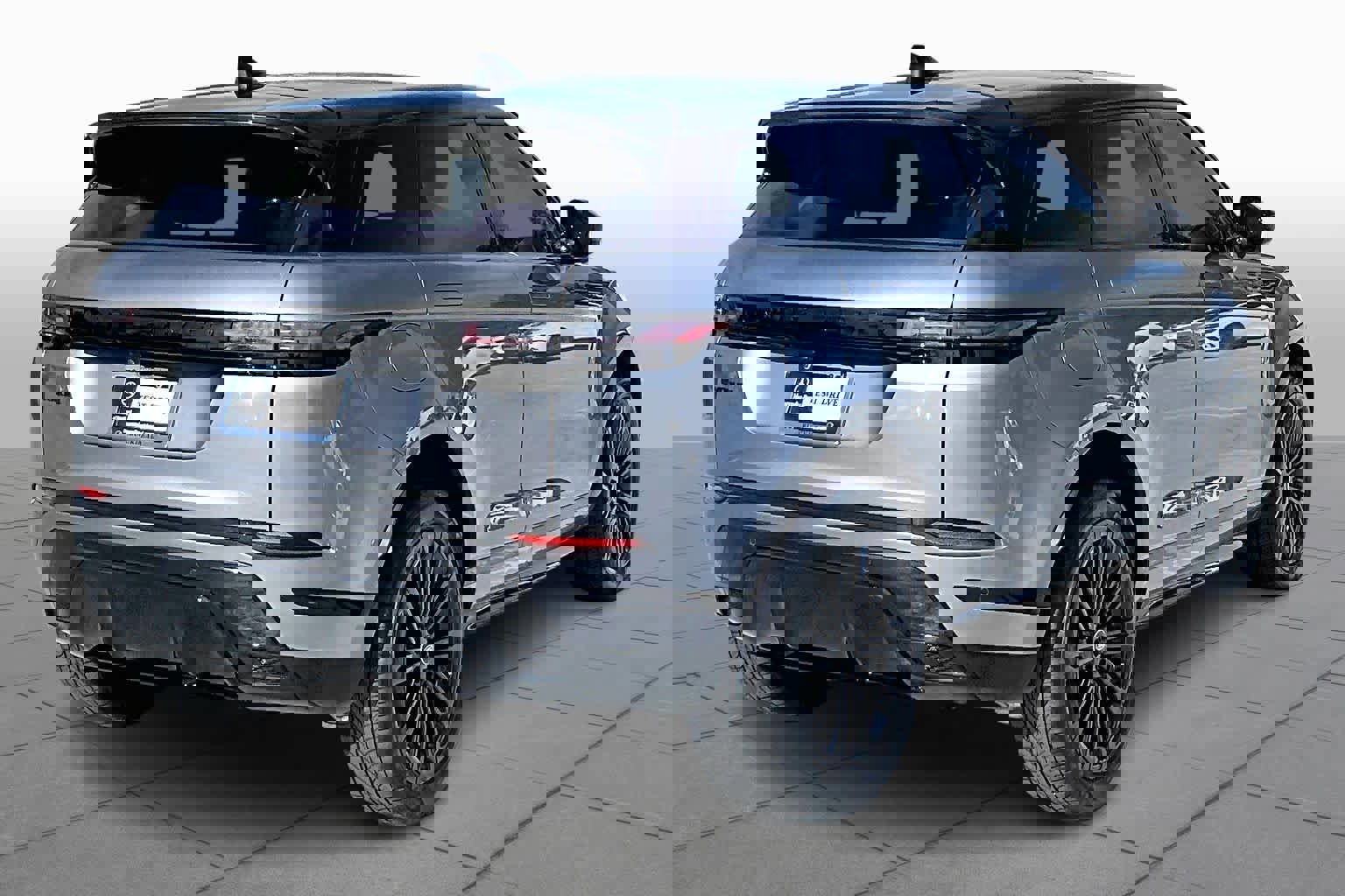 Used 2024 Land Rover Range Rover Evoque Dynamic SE image 23