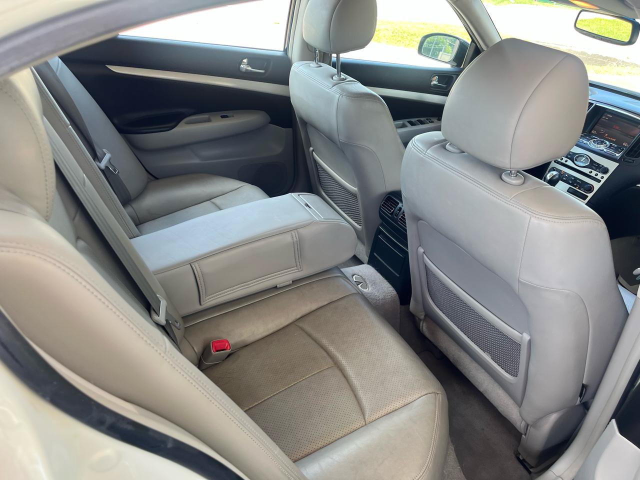 Used 2008 INFINITI G35 x Sedan w/ Premium Pkg AWD/4WD image 15