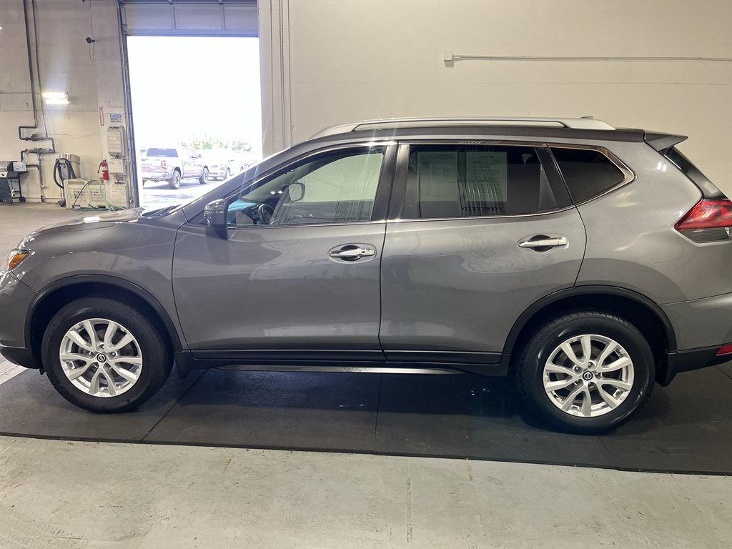 Used 2018 Nissan Rogue S AWD/4WD image 11
