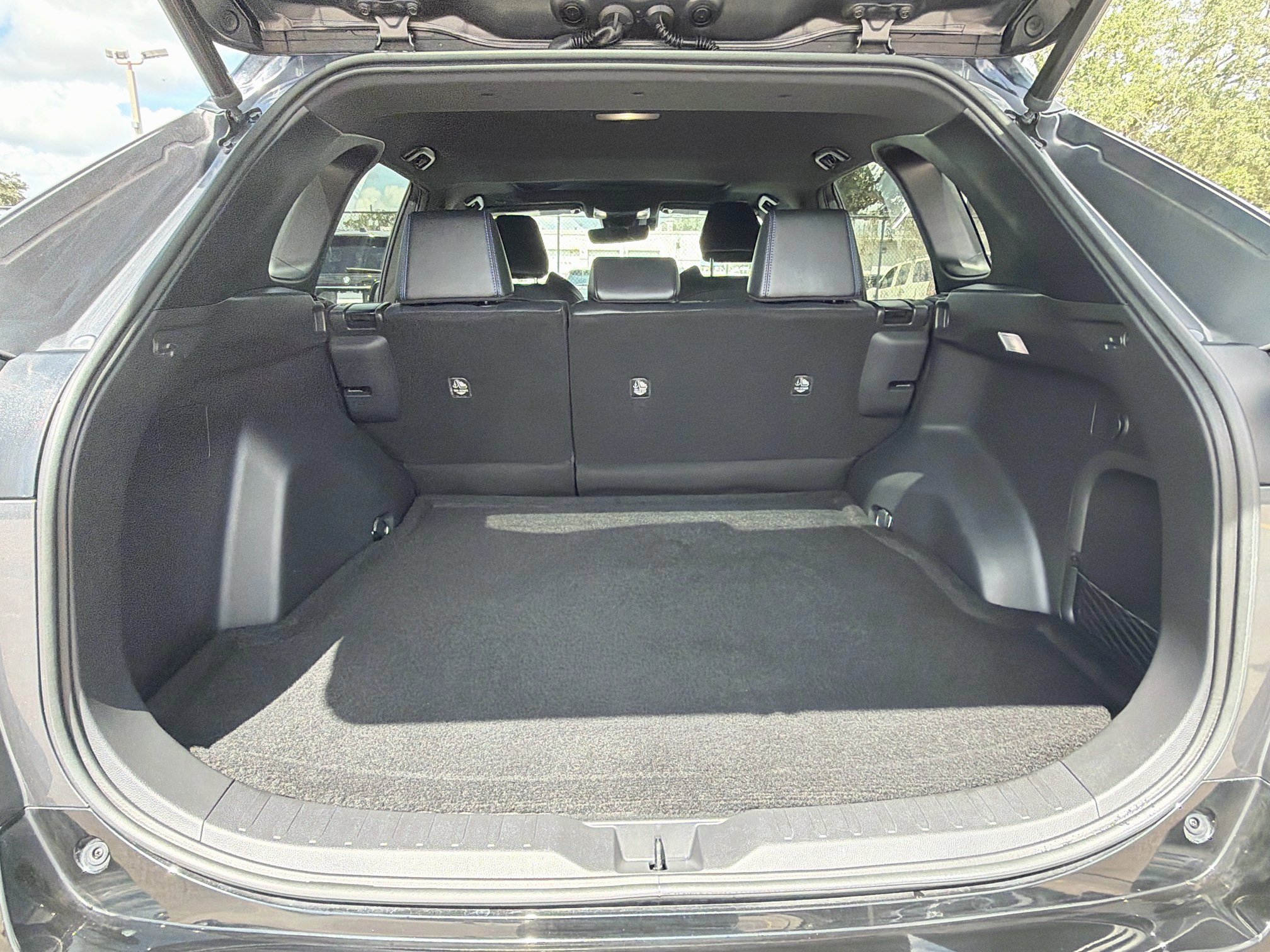Used 2023 Toyota RAV4 XSE w/ XSE Grade Weather Package AWD/4WD image 12