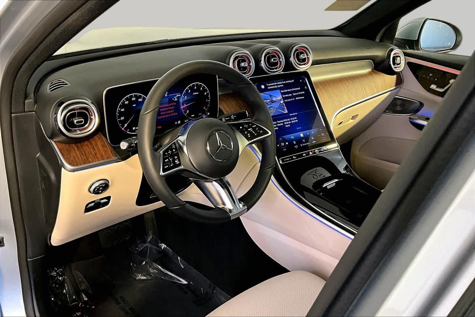 Certified 2026 Mercedes-Benz GLC 300 4MATIC image 18