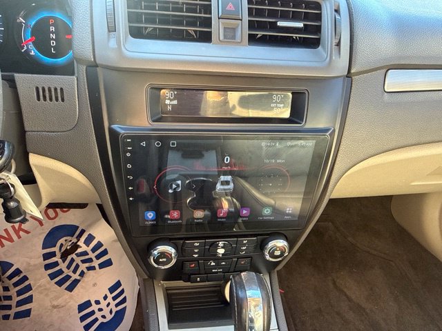 Used 2010 Ford Fusion SEL FWD image 16