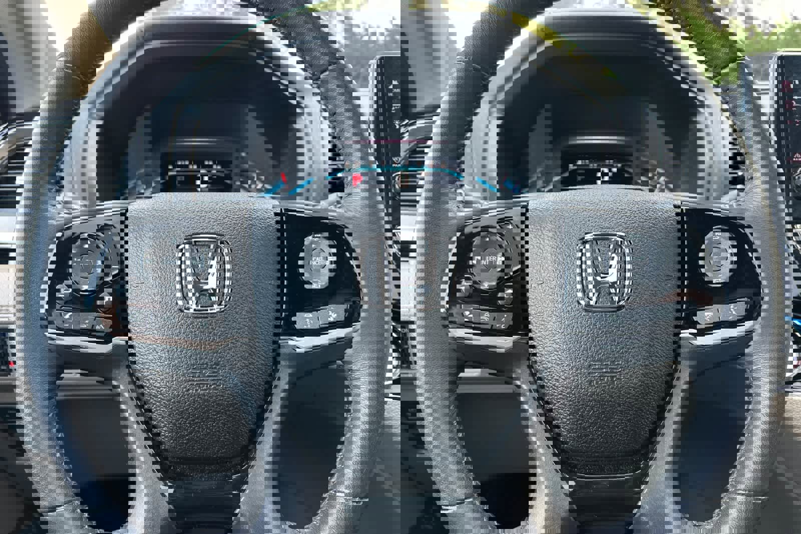 Used 2023 Honda Odyssey Touring image 27