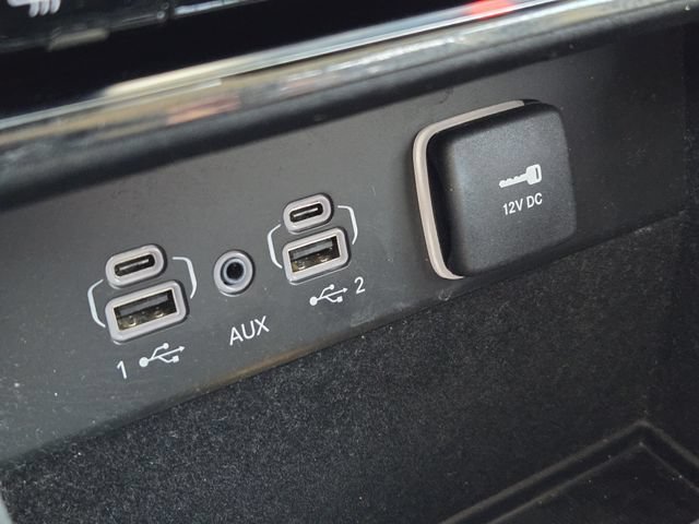 Certified 2021 Jeep Grand Cherokee L Limited RWD image 24