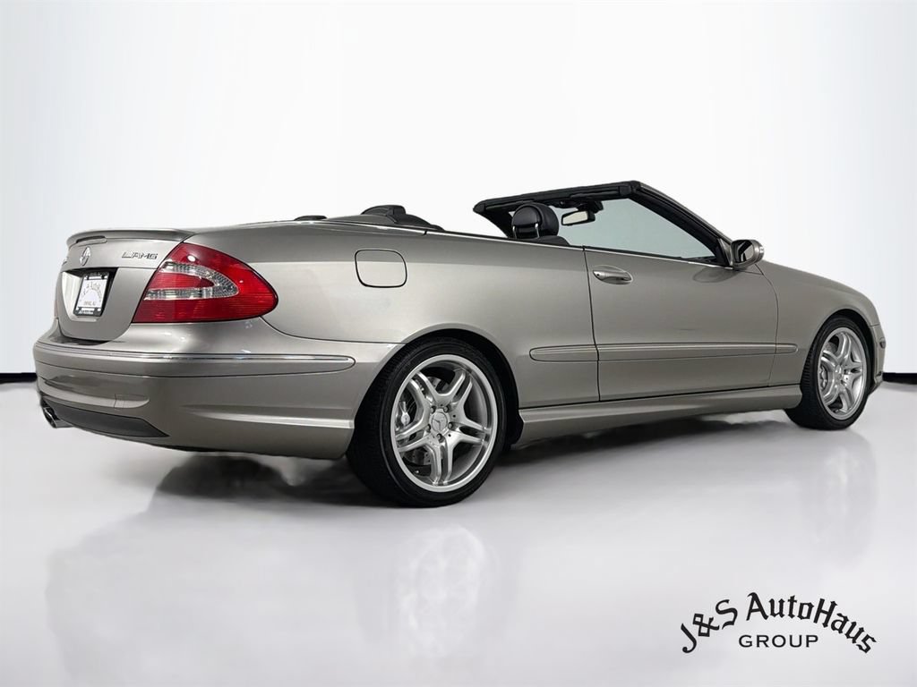Used 2005 Mercedes-Benz CLK 55 AMG Cabriolet image 7