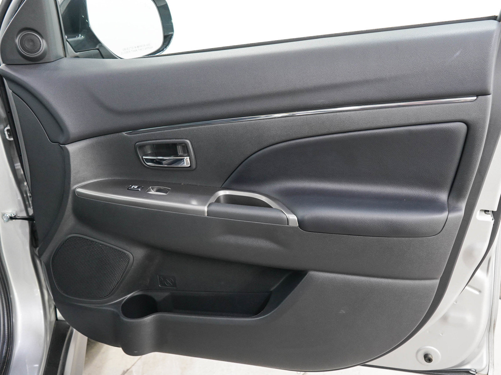 Used 2024 Mitsubishi Outlander Sport LE AWD/4WD image 11
