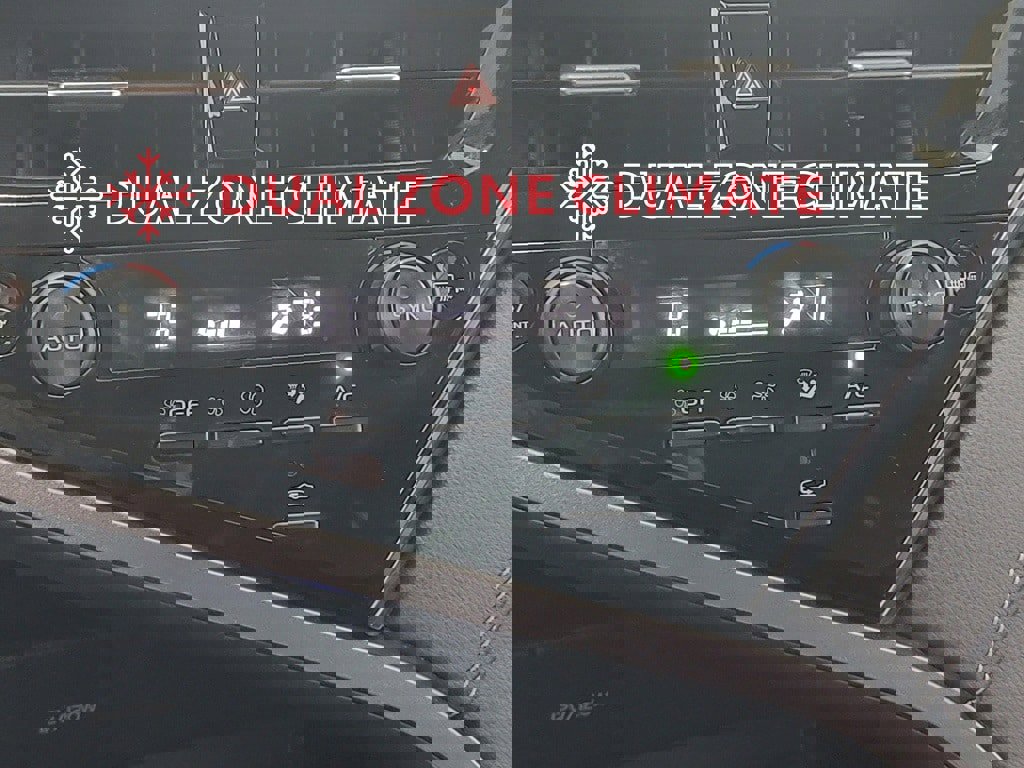 Used 2023 Toyota Camry SE image 22