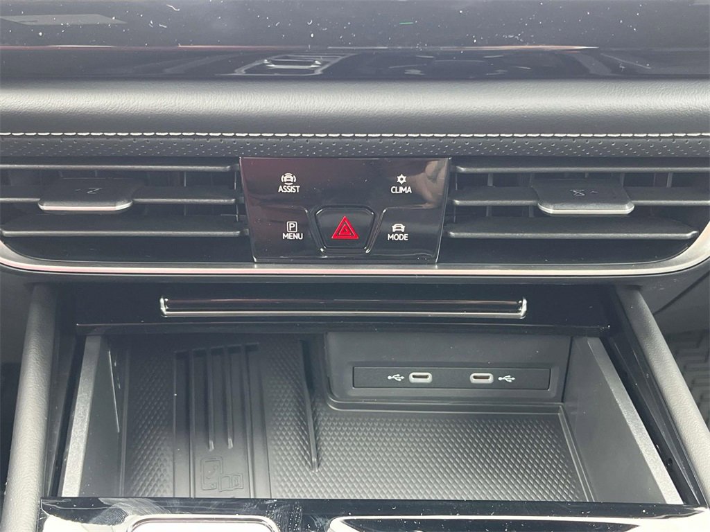 New 2025 Volkswagen Atlas Cross Sport SE image 15