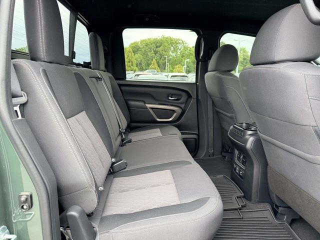 Used 2024 Nissan Titan SV w/ SV Bronze Edition Package AWD/4WD image 11