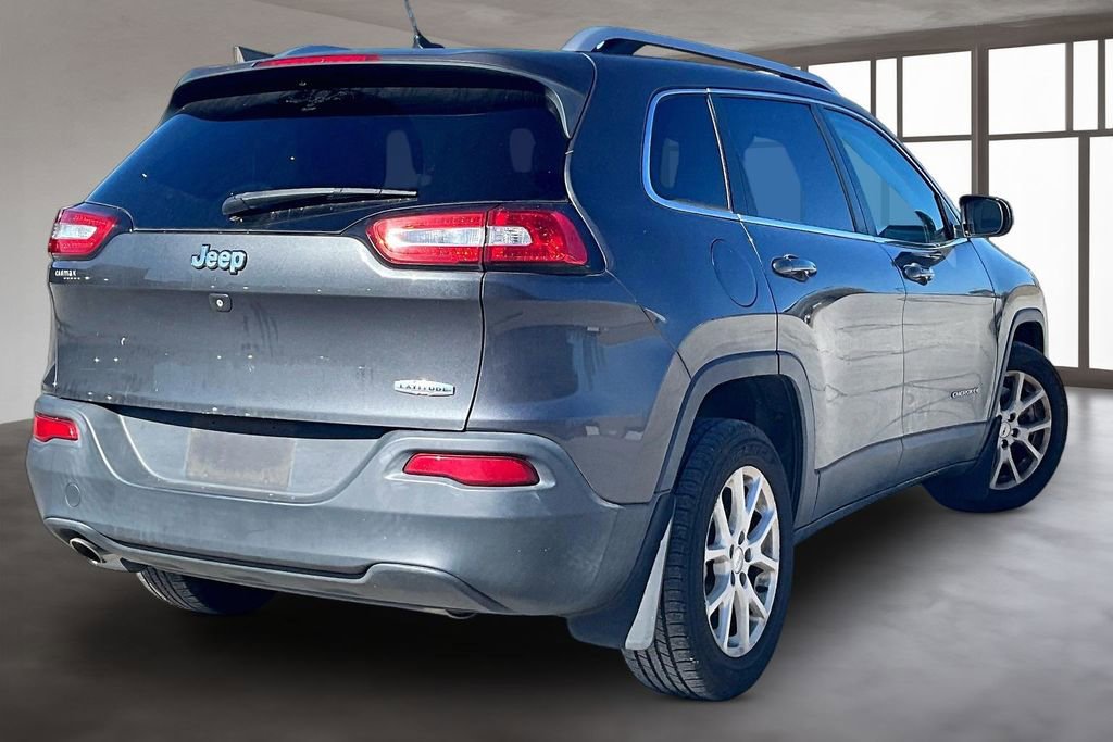 Used 2015 Jeep Cherokee Latitude w/ Comfort/Convenience Group image 6