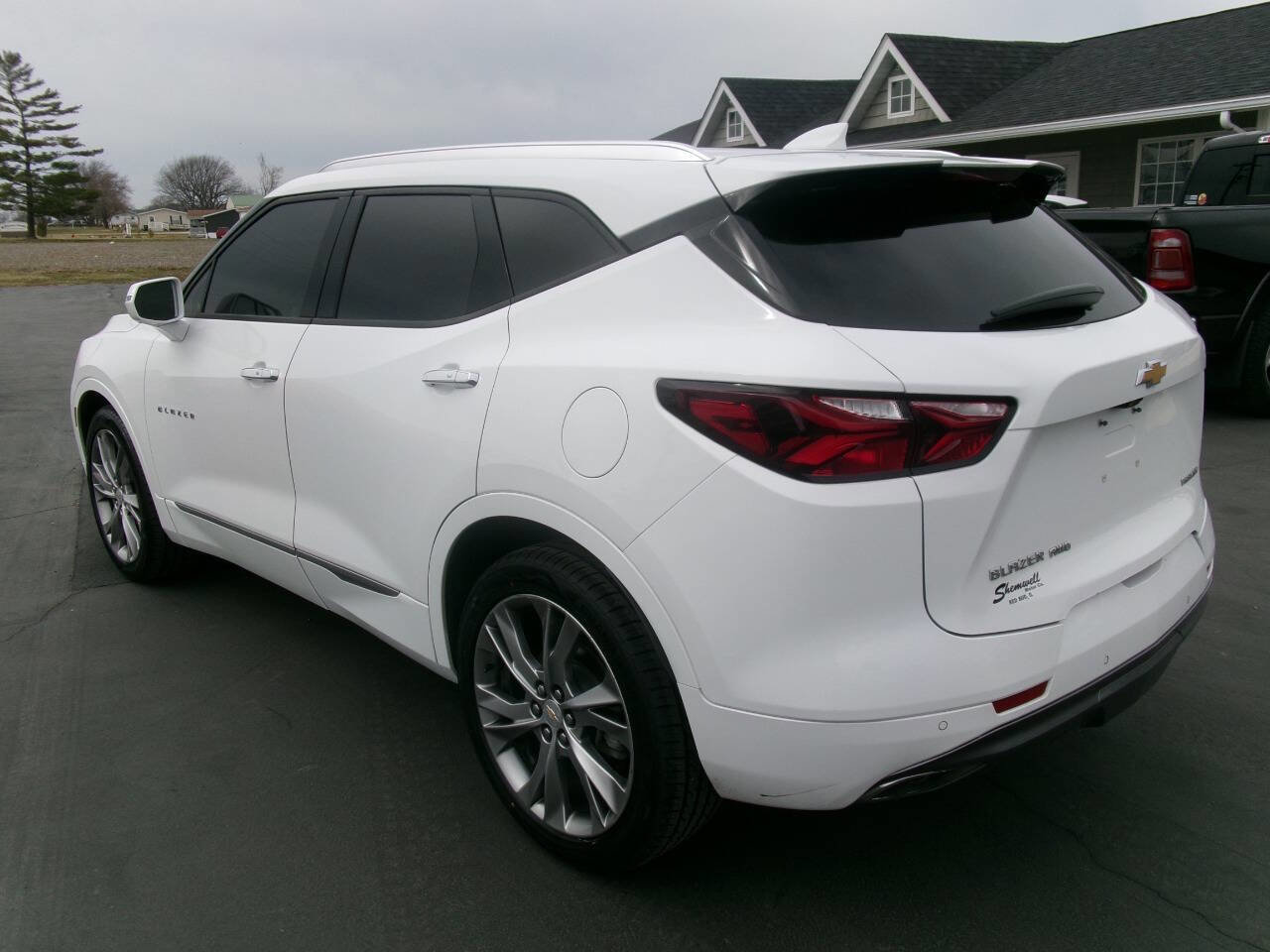 Used 2019 Chevrolet Blazer Premier w/ Sun and Wheels Package image 7