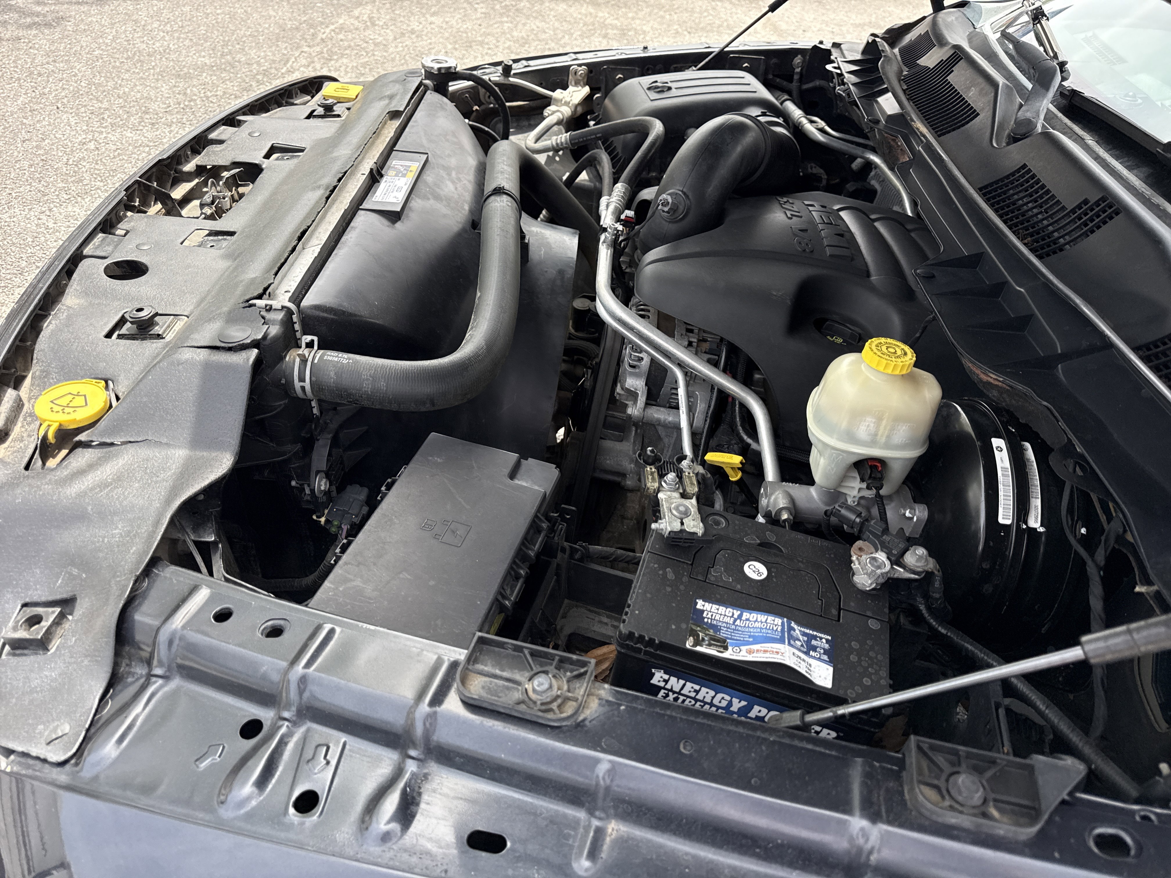Used 2014 RAM 1500 Express RWD image 32