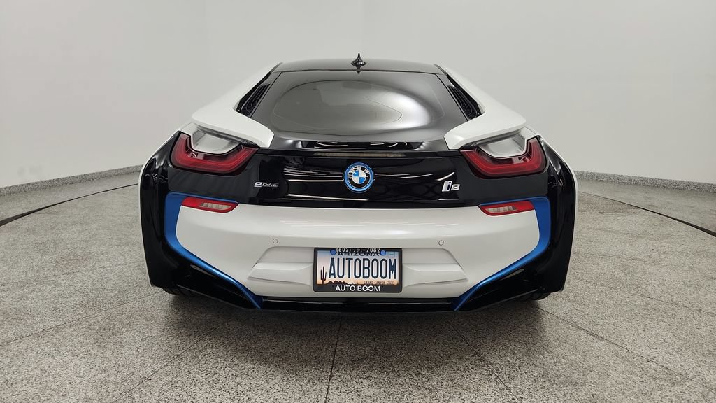 Used 2015 BMW i8 AWD/4WD image 18