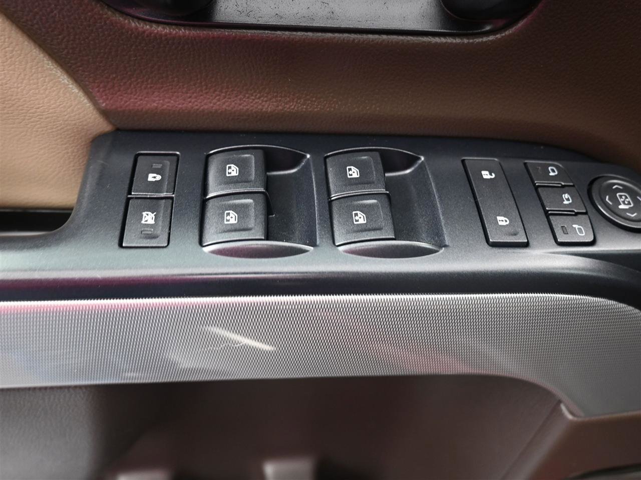 Used 2014 Chevrolet Silverado 1500 LTZ Z71 w/ LTZ Plus Package image 14