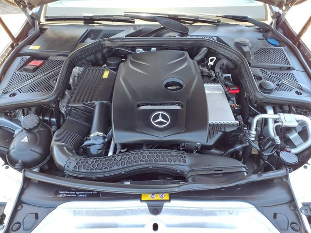 Used 2015 Mercedes-Benz C 300 4MATIC Sedan image 30