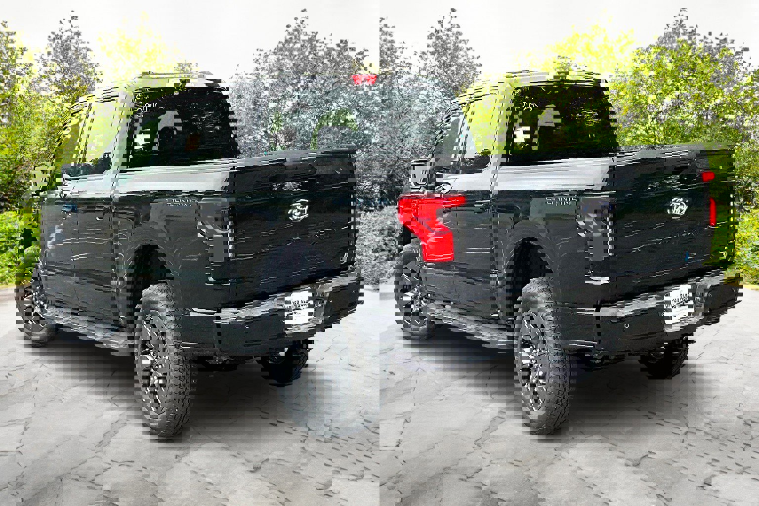 New 2025 Ford F150 Lightning Flash image 3