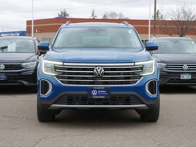 Certified 2025 Volkswagen Atlas SE w/ Panoramic Sunroof Package image 2