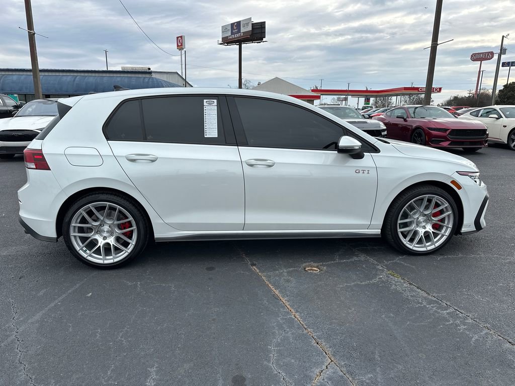 Used 2025 Volkswagen GTI SE image 8