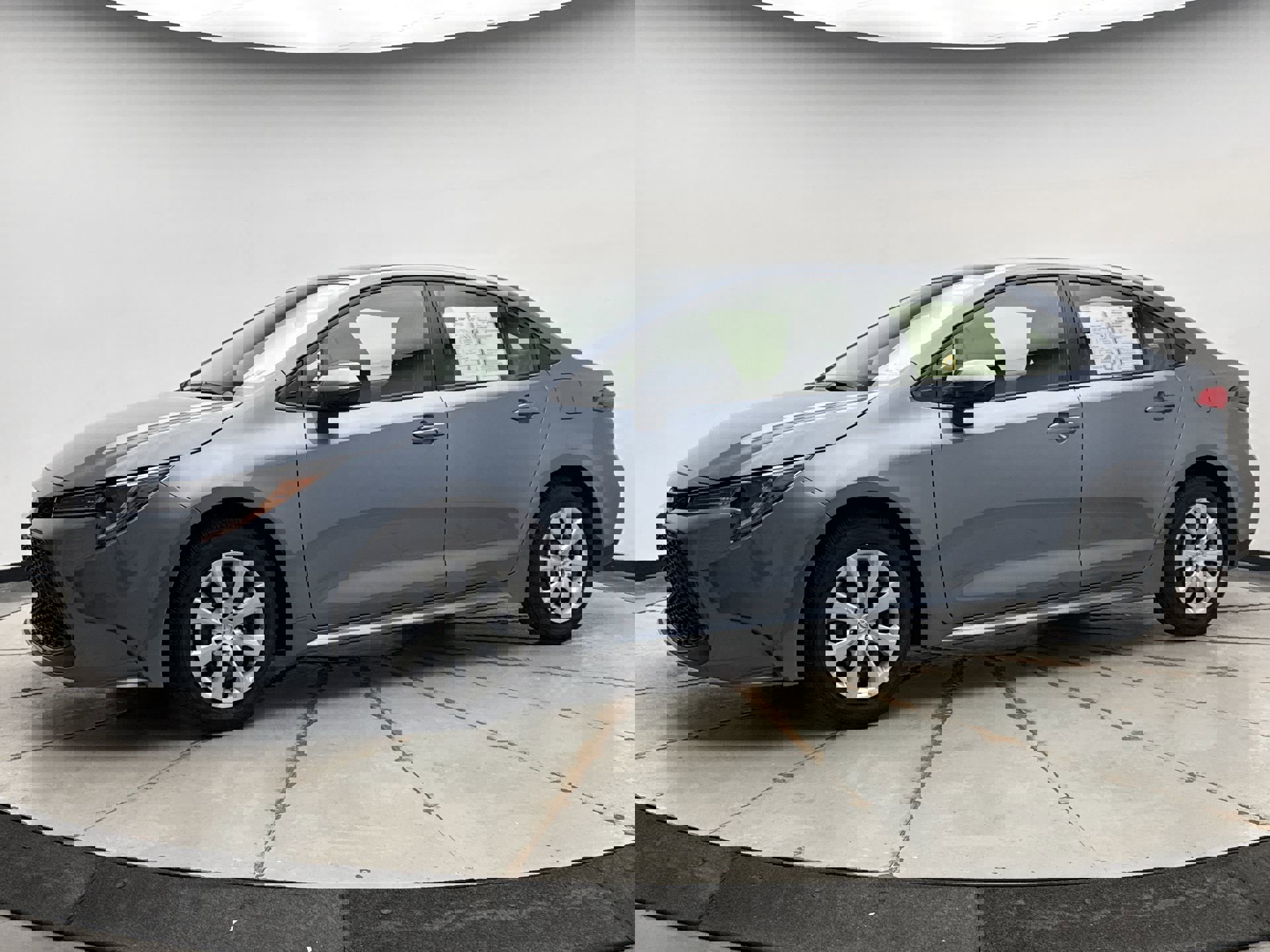 Used 2021 Toyota Corolla LE w/ Carpet Mat Package (TMS)