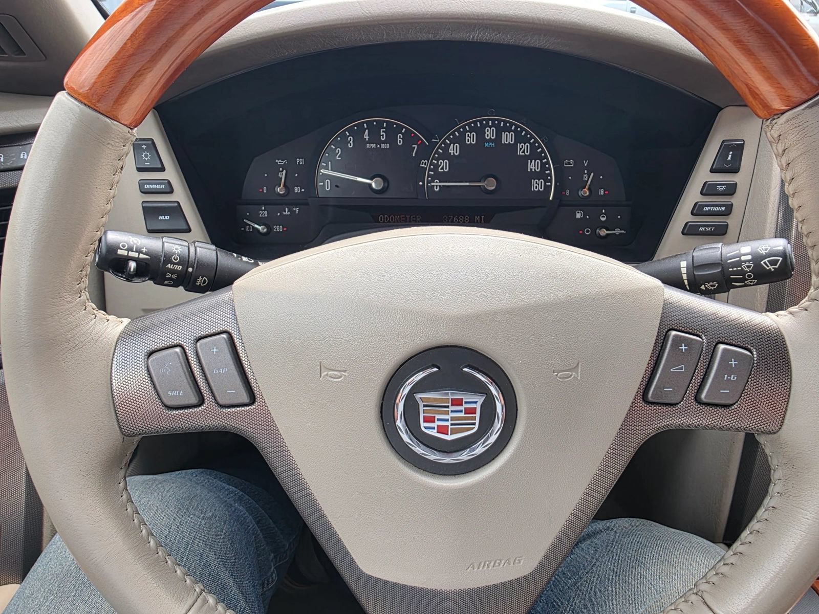 Used 2004 Cadillac XLR RWD image 12