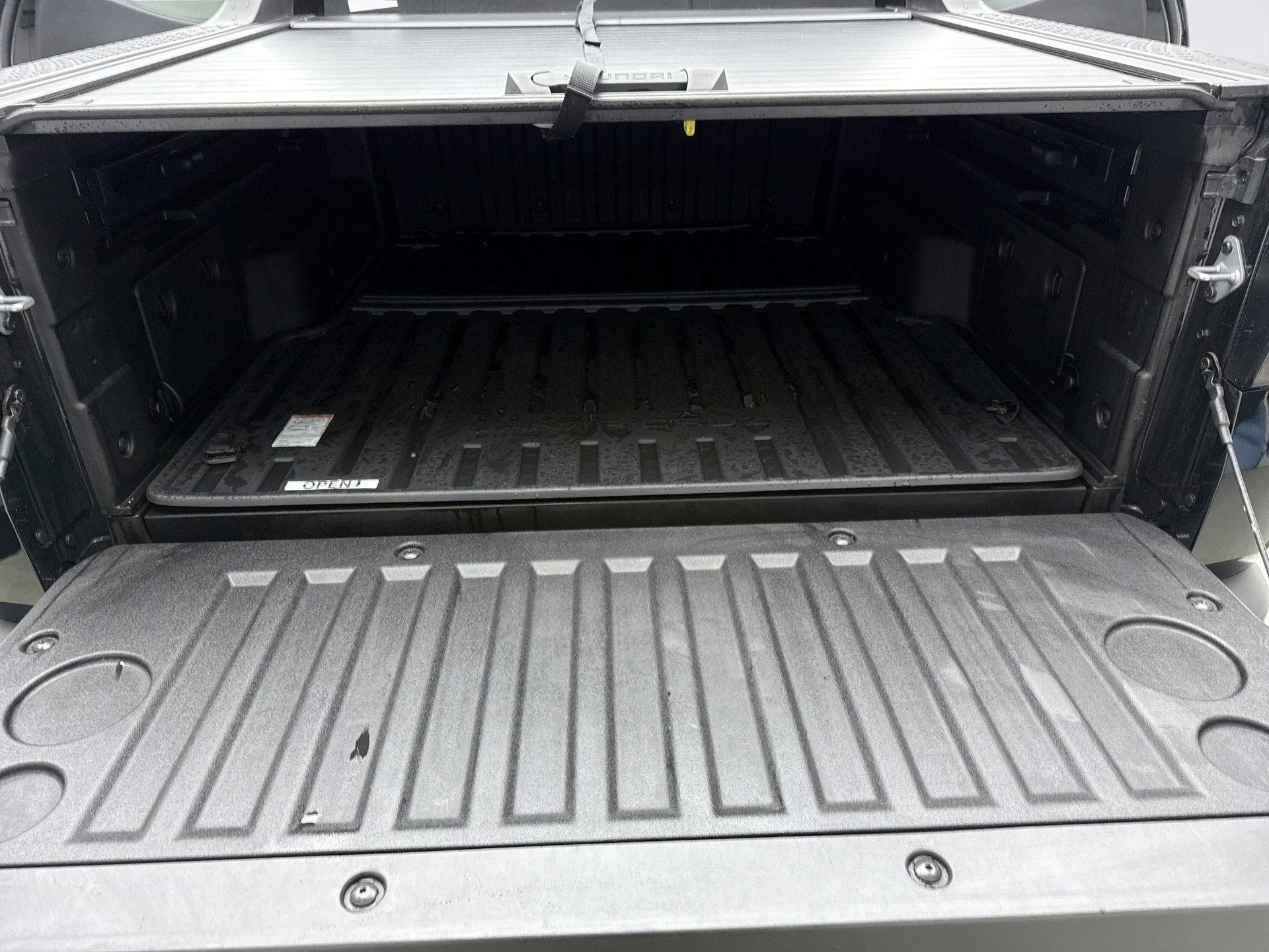 Used 2024 Hyundai Santa Cruz Limited image 24