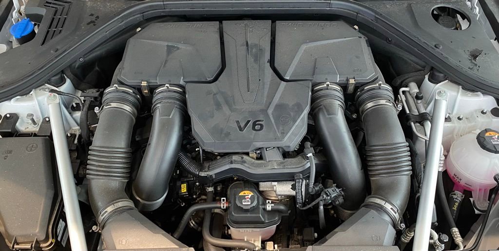 Certified 2025 Genesis GV70 3.5T Sport w/ Sport Advanced Package image 13