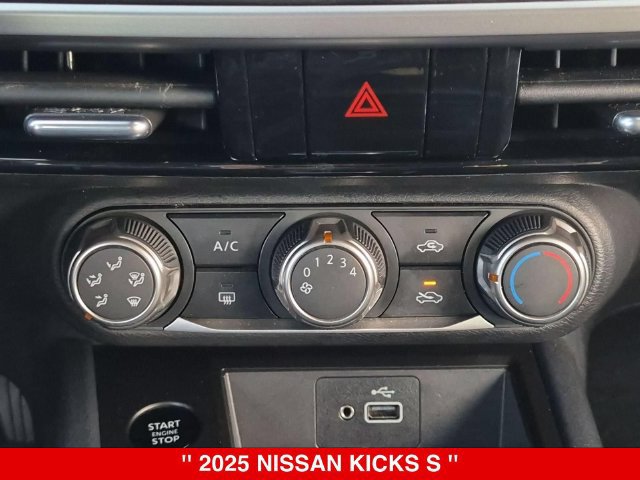 Certified 2025 Nissan Kicks S AWD/4WD image 26