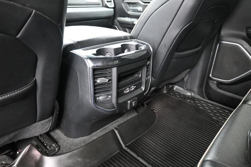 Used 2020 RAM 1500 Laramie w/ Sport Appearance Package AWD/4WD image 26
