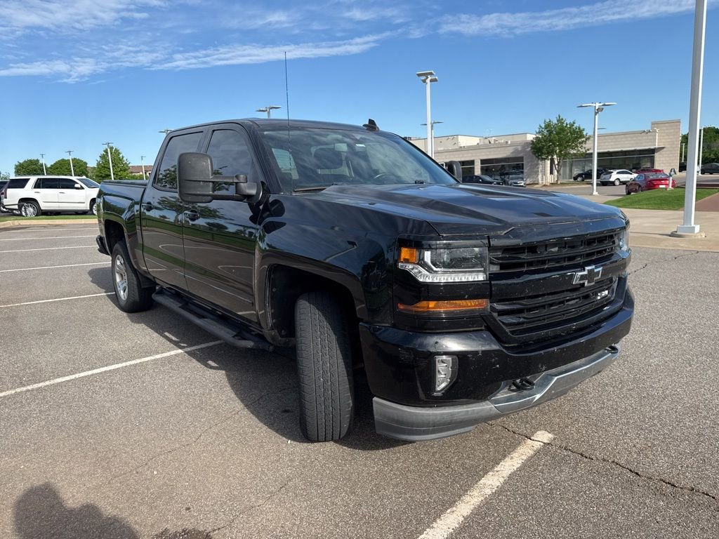 Used 2018 Chevrolet Silverado 1500 LT w/ Texas Edition AWD/4WD image 3