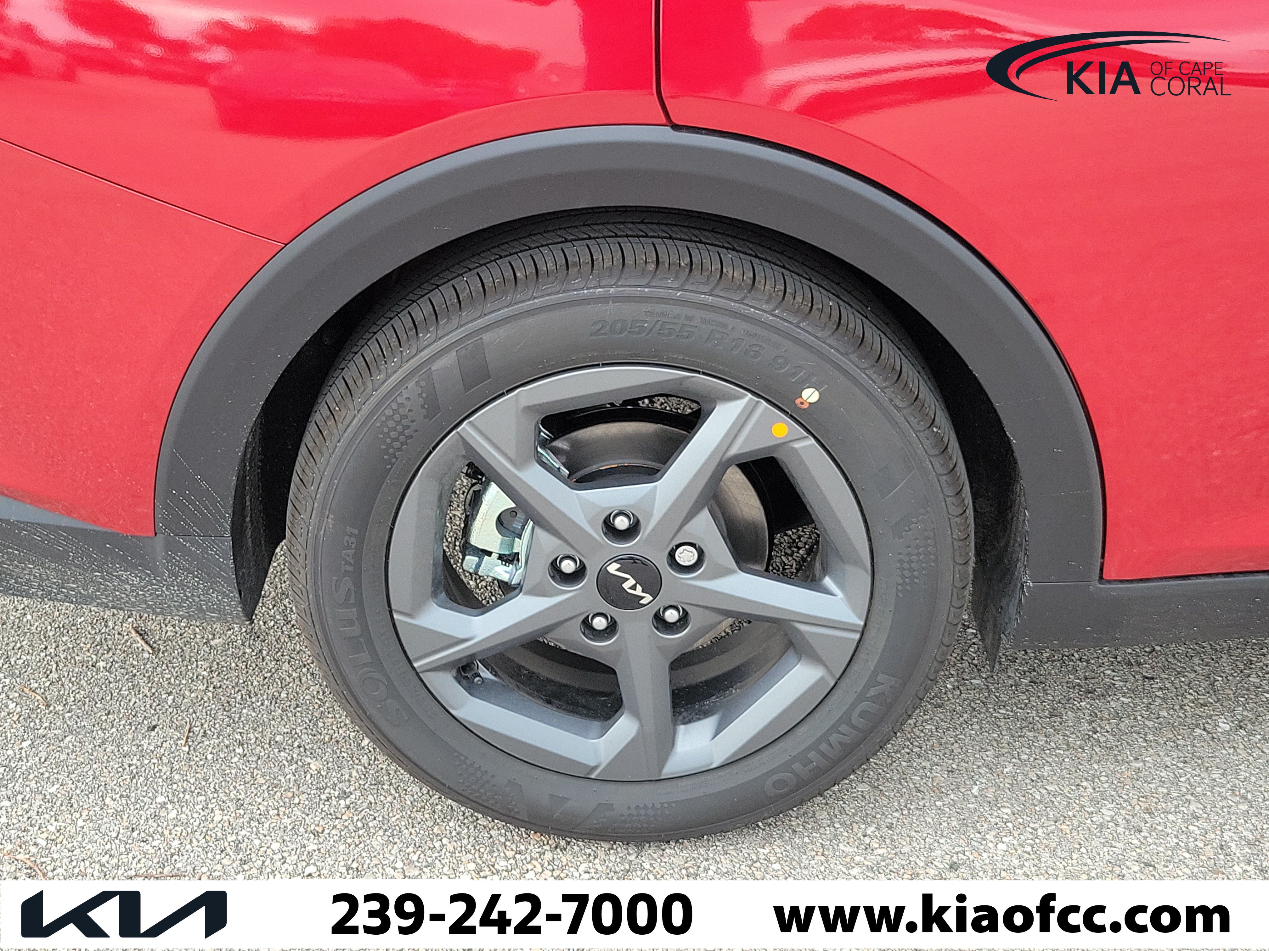 New 2026 Kia K4 FWD image 9