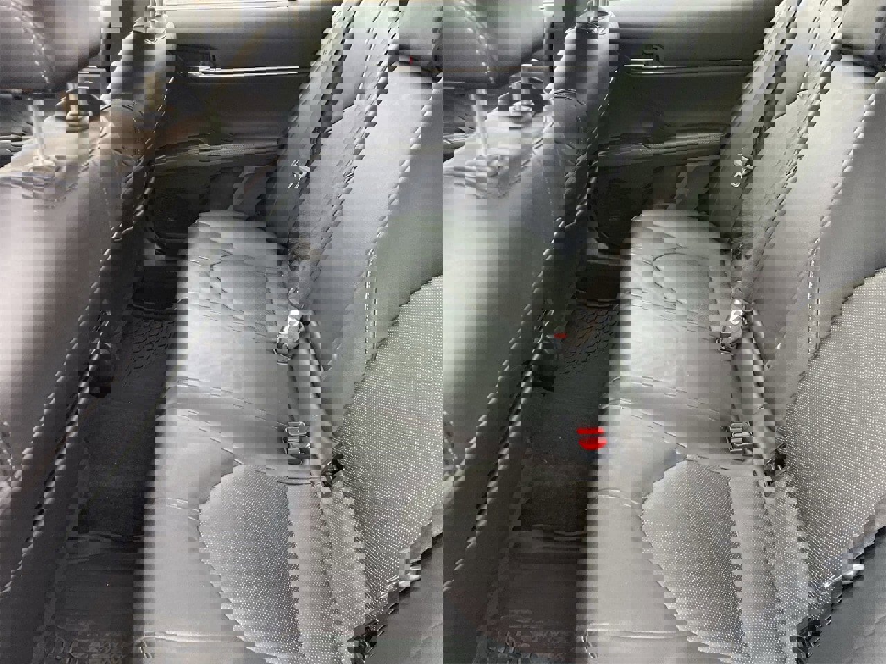 Used 2022 Toyota Camry XSE image 16