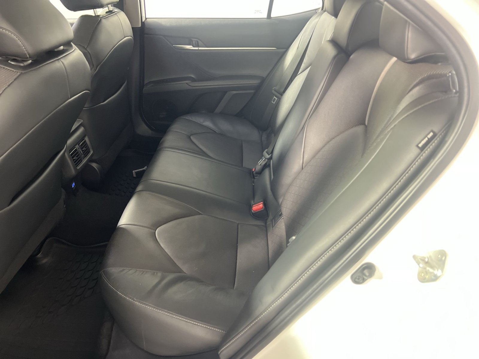 Used 2023 Toyota Camry XSE w/ Navigation Package FWD image 26