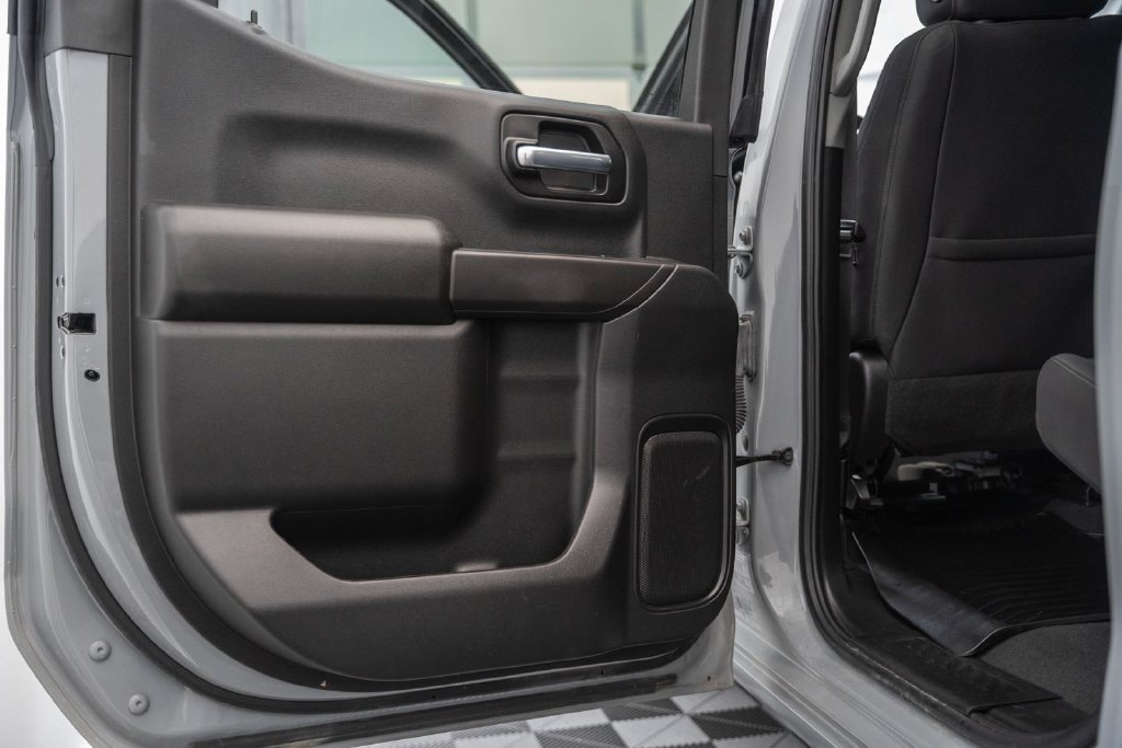 Used 2024 Chevrolet Silverado 1500 Custom AWD/4WD image 35