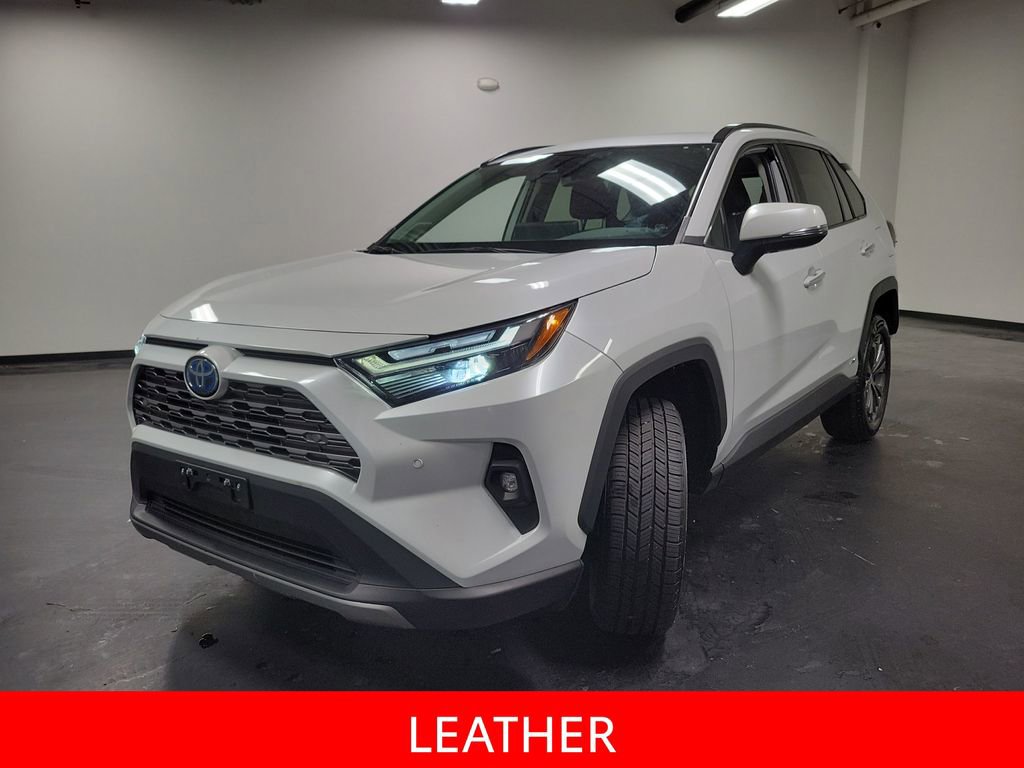 Used 2024 Toyota RAV4 Limited AWD/4WD image 4