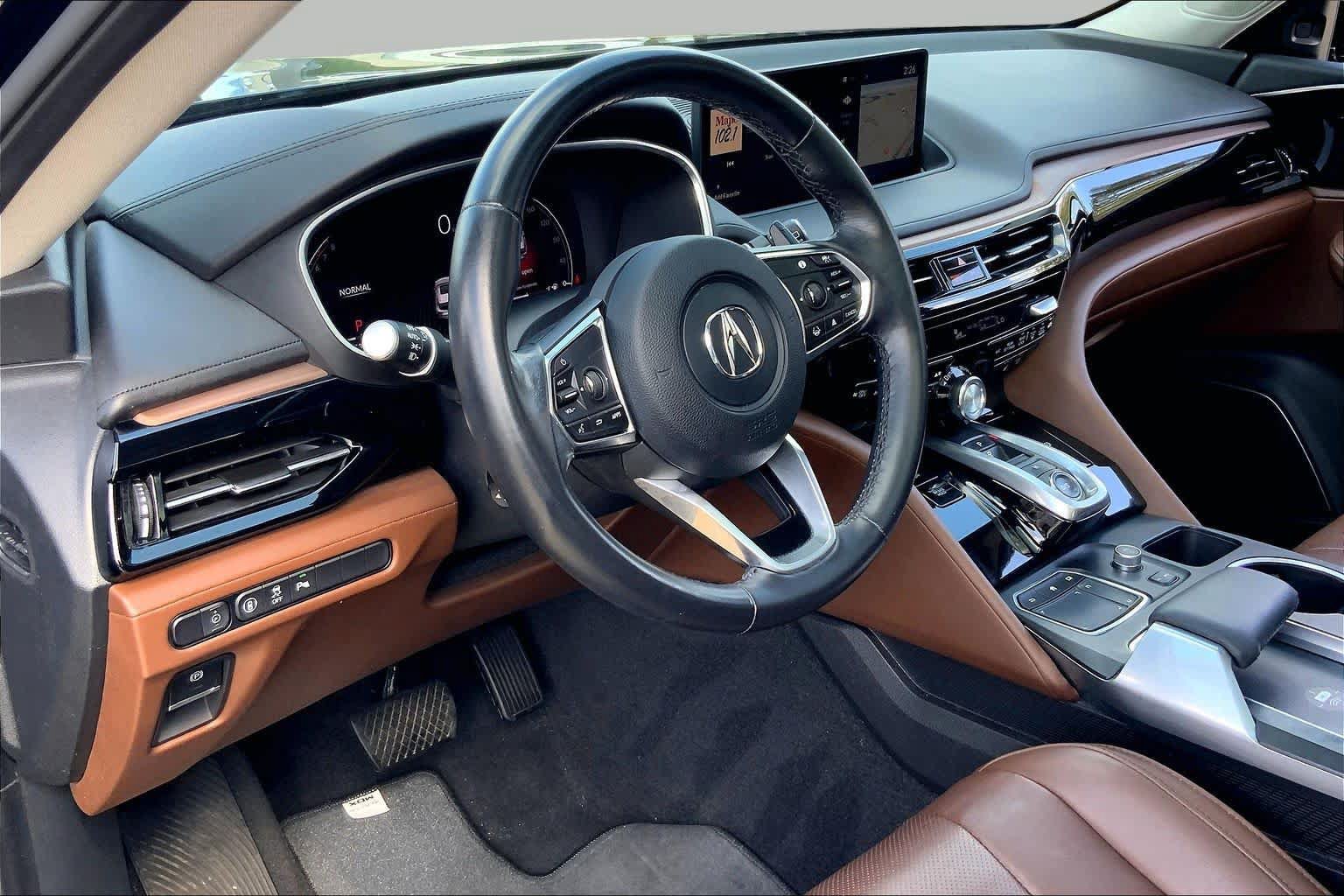 Used 2023 Acura MDX w/ Technology Package FWD image 18