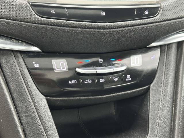 Used 2020 Cadillac XT5 Premium Luxury AWD/4WD image 40