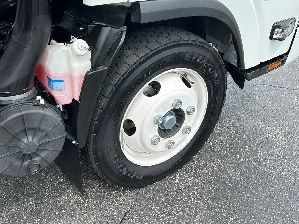 New 2025 Chevrolet Low Cab Forward 5500XG RWD image 32